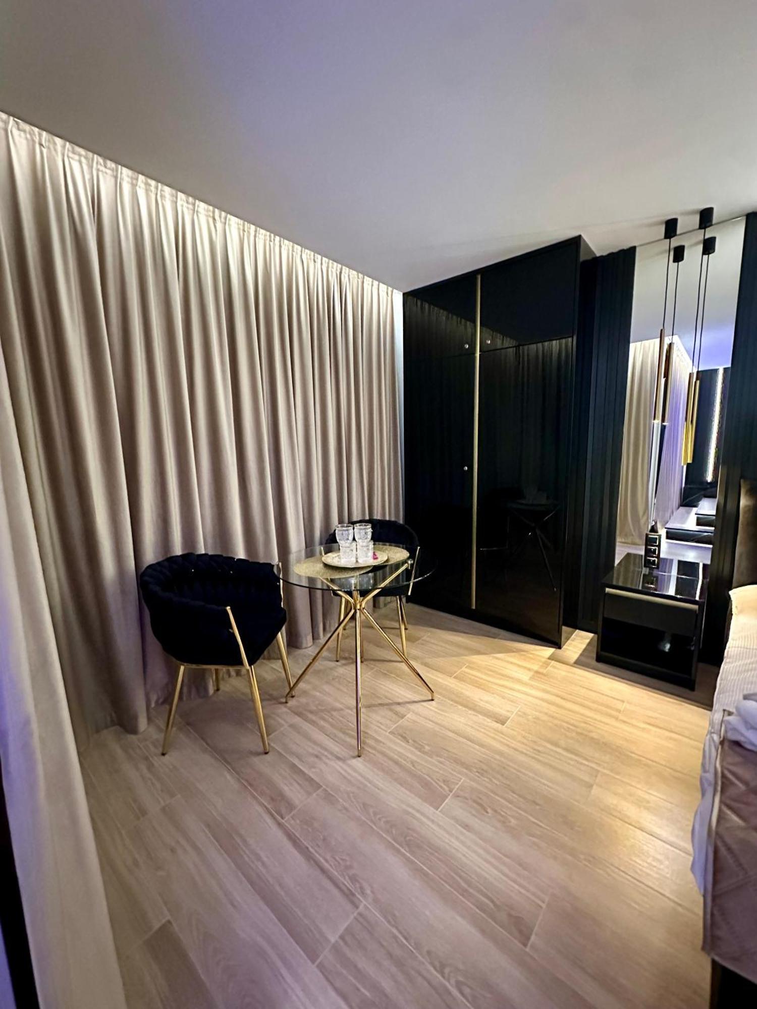 Masarska 6 Vip Jacuzzi Apartment