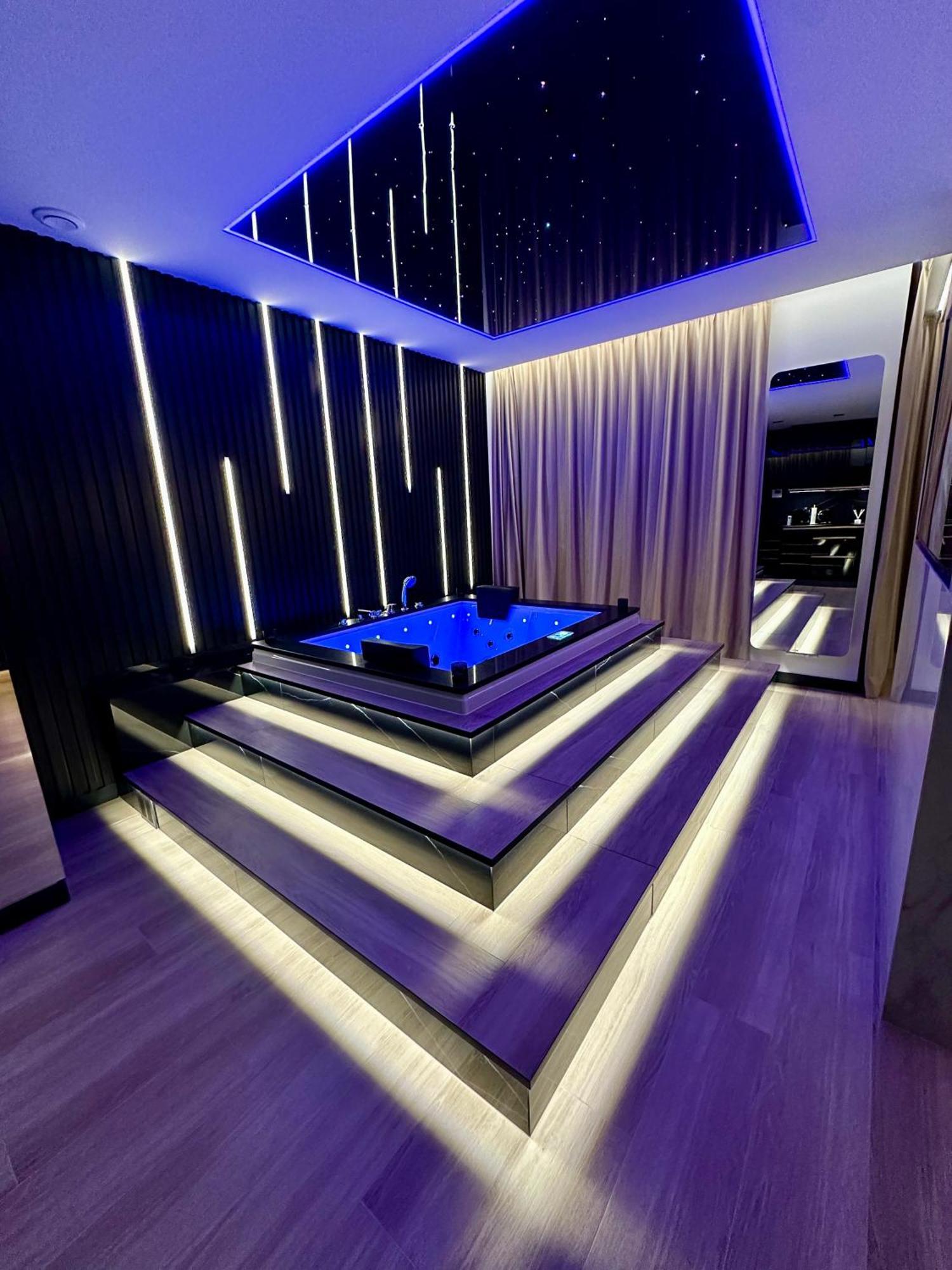 Masarska 6 Vip Jacuzzi Apartment *